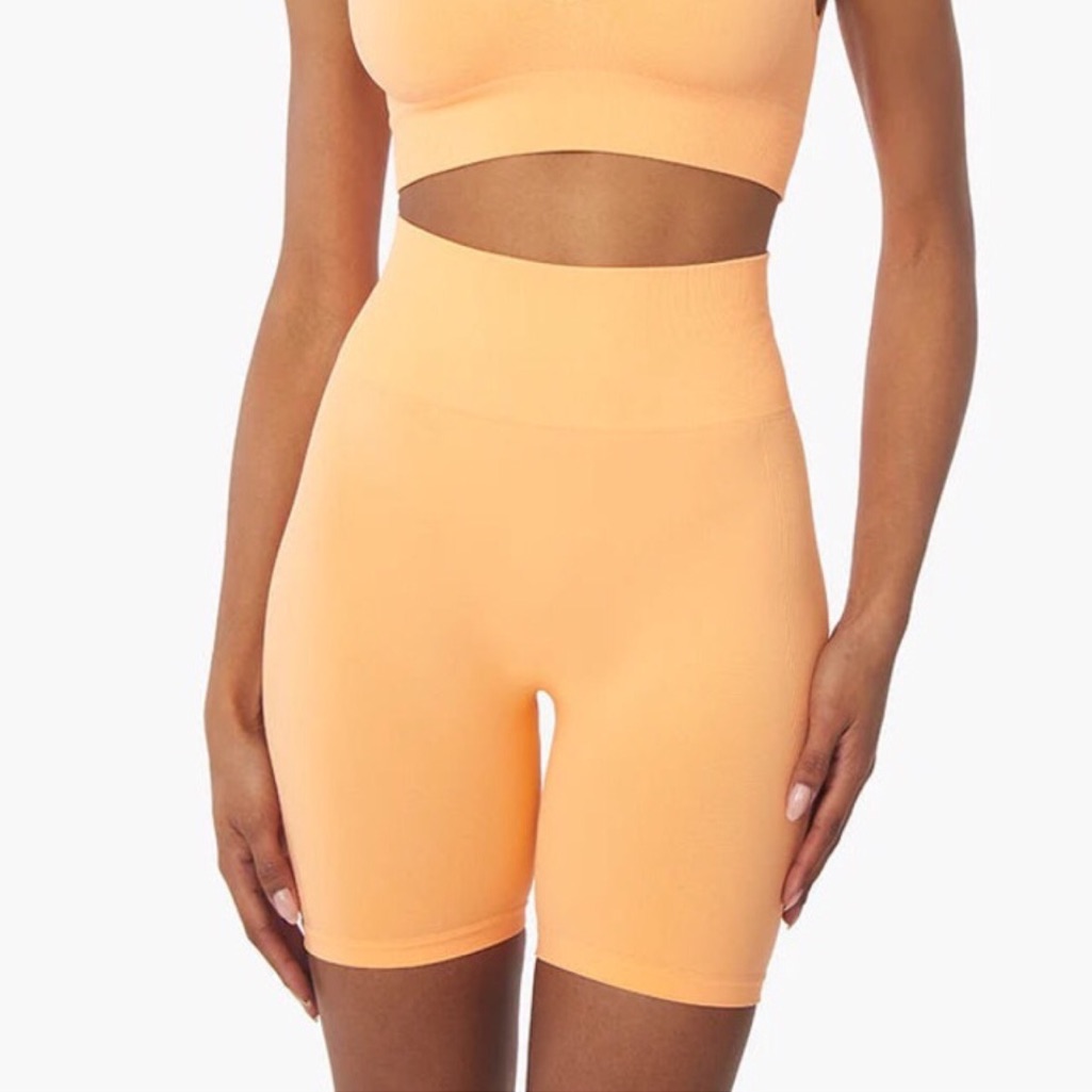 Weworewhat Seamless Biker Shorts Nwt